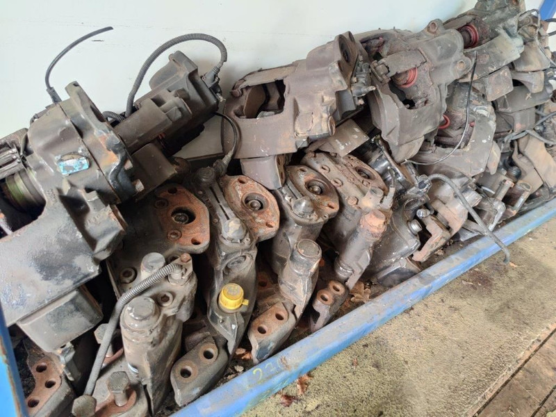 MAN Remklauwen / Brake calipers F2000 / TGA - Brake caliper for Truck: picture 2 MAN Remklauwen / Brake calipers F2000 / TGA - Brake caliper for Truck: picture 2