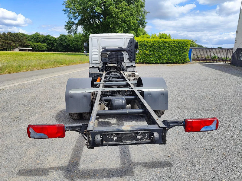 MAN TGL 12.250 Chassis cabine Euro6 - Cab chassis truck: picture 4 MAN TGL 12.250 Chassis cabine Euro6 - Cab chassis truck: picture 4