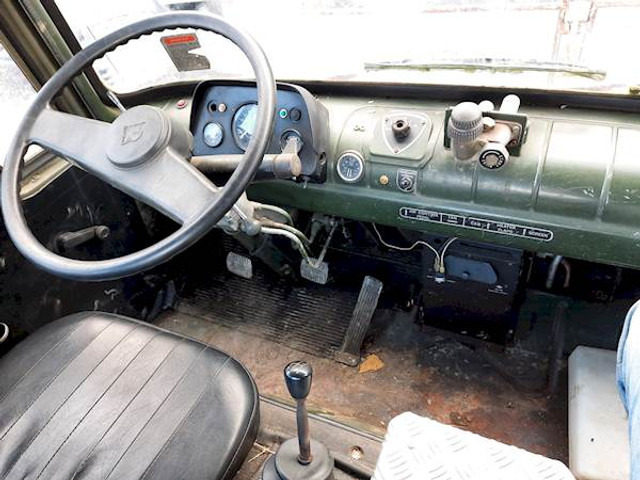 Bedford MJP2 4X4 - Cab chassis truck: picture 5 Bedford MJP2 4X4 - Cab chassis truck: picture 5