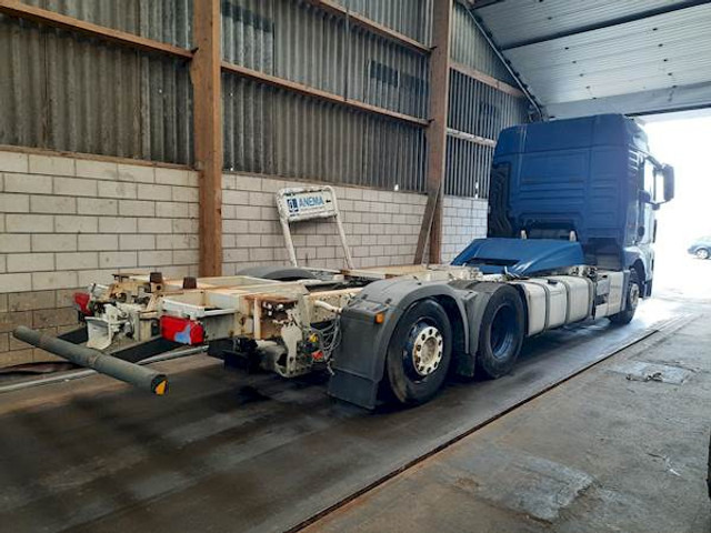 MAN TGX 26.440 - Container transporter/ Swap body truck: picture 3 MAN TGX 26.440 - Container transporter/ Swap body truck: picture 3