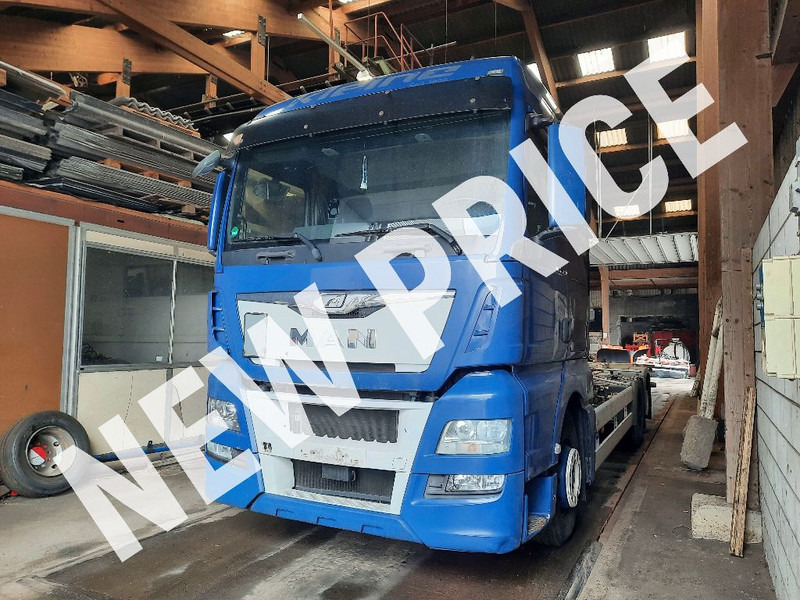 MAN TGX 26.440 - Container transporter/ Swap body truck: picture 1 MAN TGX 26.440 - Container transporter/ Swap body truck: picture 1
