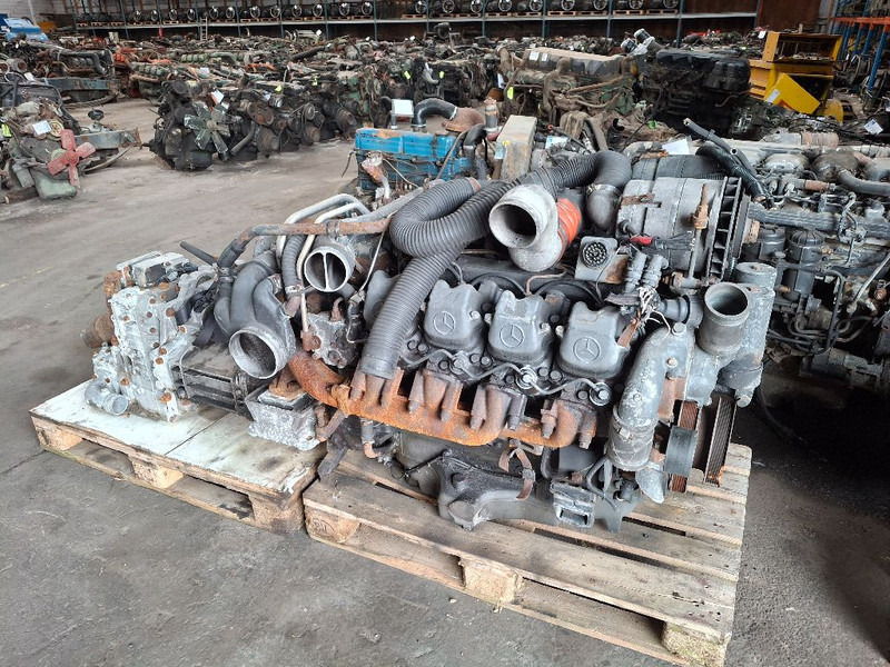 Engine Mercedes-Benz OM442LA: picture 1
