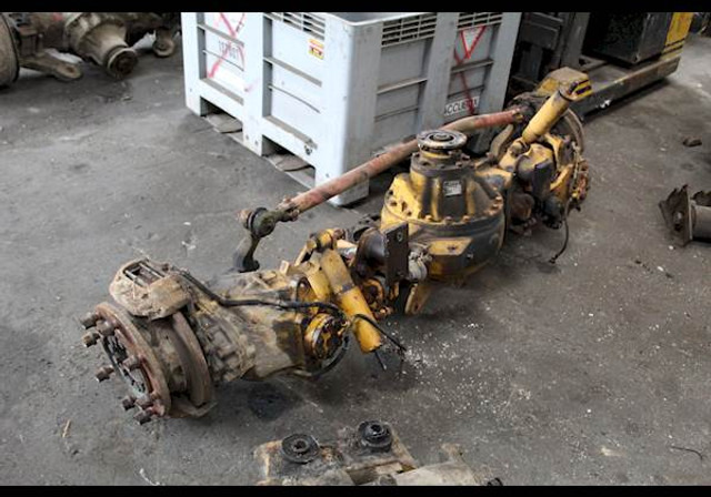 Renault 4888 - Front axle for Truck: picture 4 Renault 4888 - Front axle for Truck: picture 4