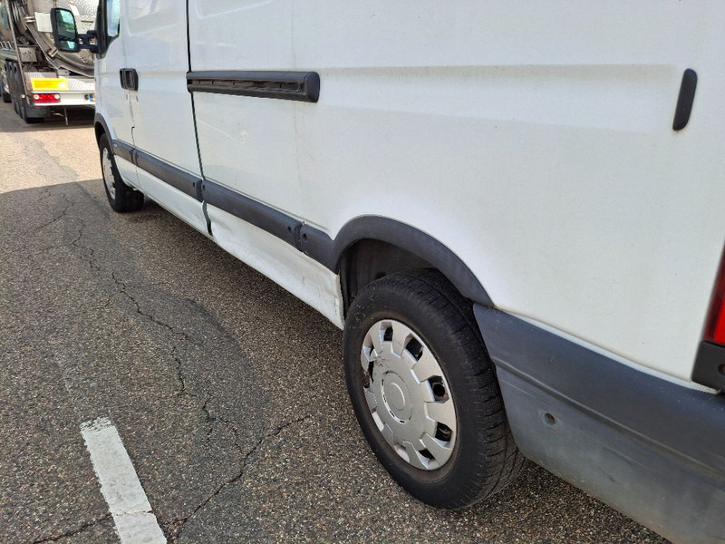 Truck Vauxhall MOVANO 3500 CDTI LWB: picture 15