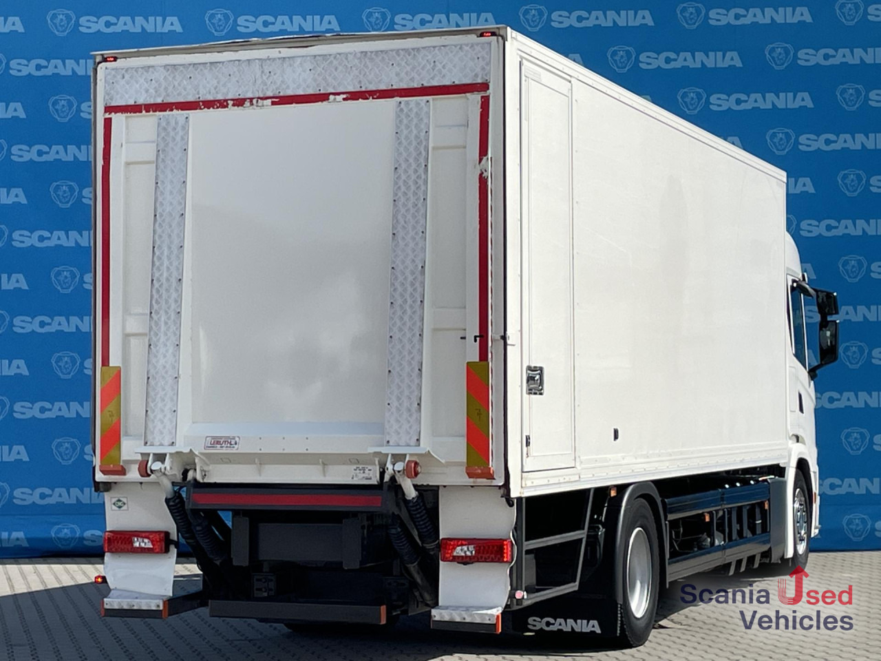 Box truck SCANIA G 280 B4x2NB RETARDER FULL AIR CNG TAIL LIFT 2.5T: picture 10