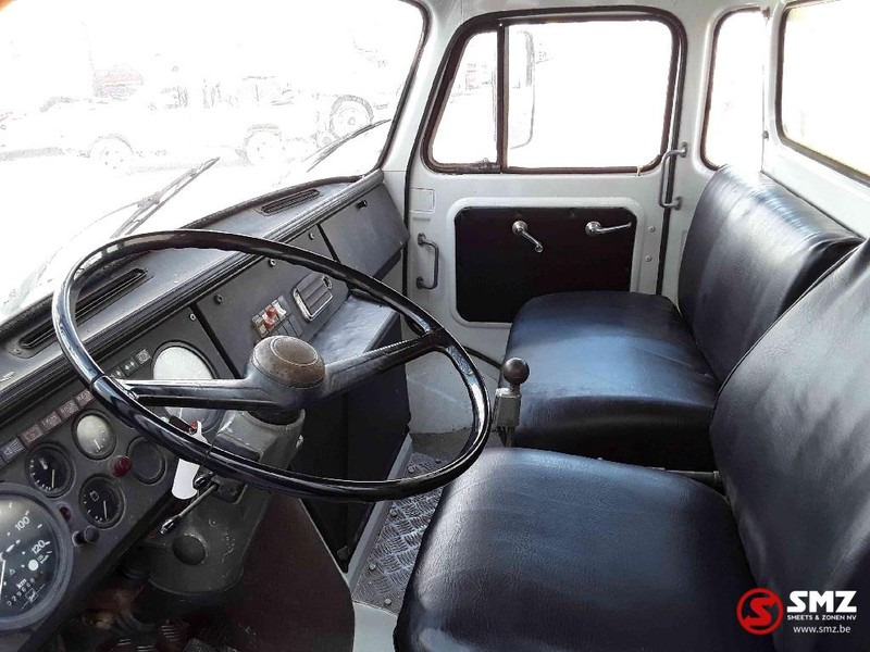 MAN 32.240 crane - Crane truck: picture 5 MAN 32.240 crane - Crane truck: picture 5