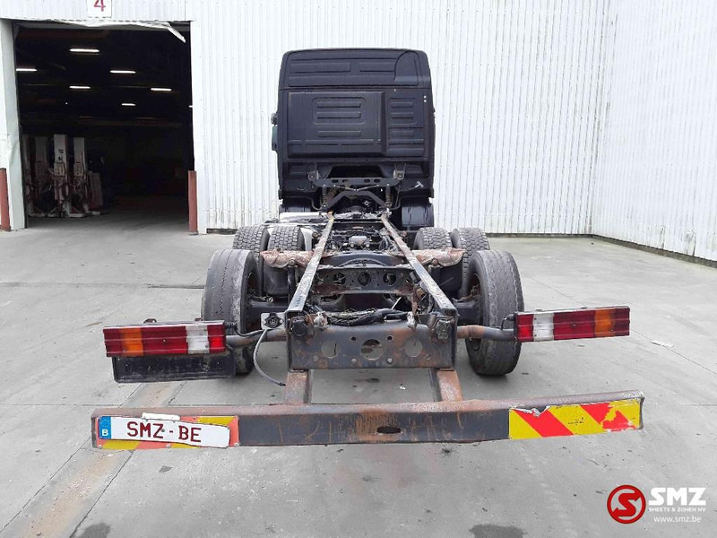 Cab chassis truck Mercedes-Benz Actros 2536: picture 10