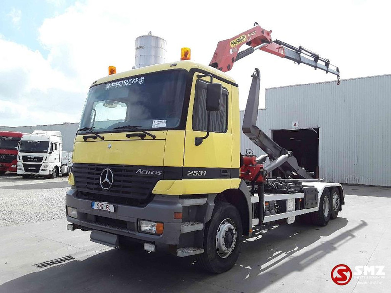 Mercedes-Benz Actros 2631 palfinger pk 14080-4 - Container transporter/ Swap body truck, Crane truck: picture 3 Mercedes-Benz Actros 2631 palfinger pk 14080-4 - Container transporter/ Swap body truck, Crane truck: picture 3