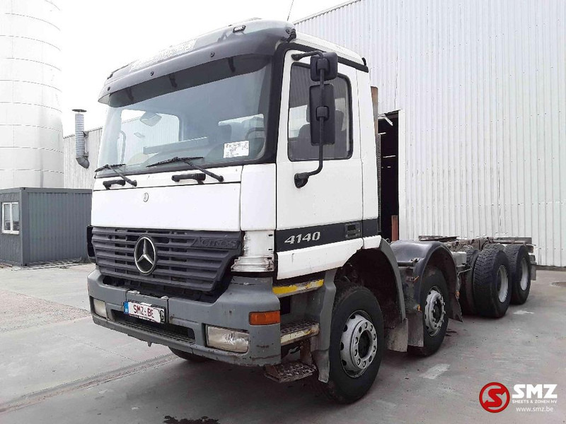 Mercedes-Benz Actros 4140 manual - Cab chassis truck: picture 3 Mercedes-Benz Actros 4140 manual - Cab chassis truck: picture 3