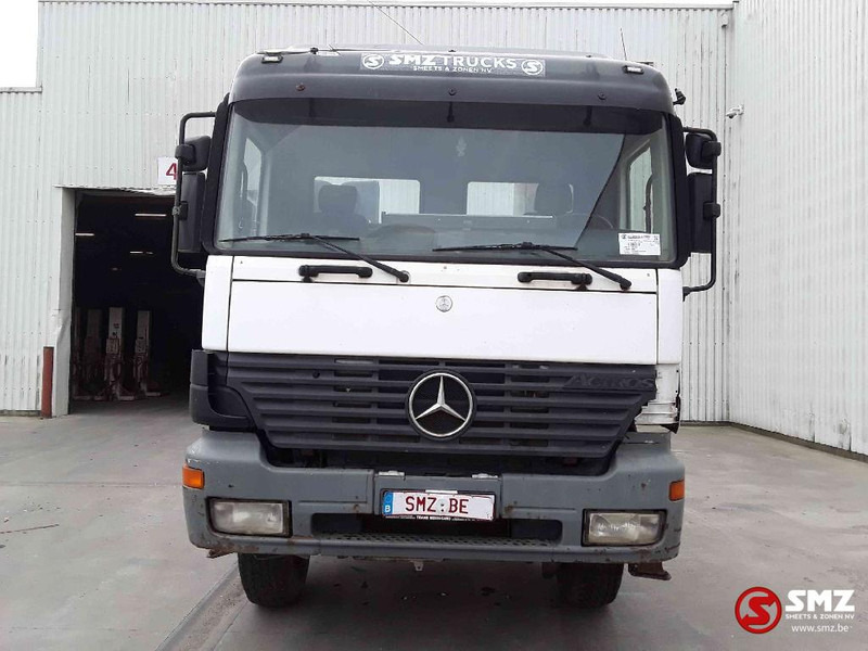 Mercedes-Benz Actros 4140 manual - Cab chassis truck: picture 2 Mercedes-Benz Actros 4140 manual - Cab chassis truck: picture 2