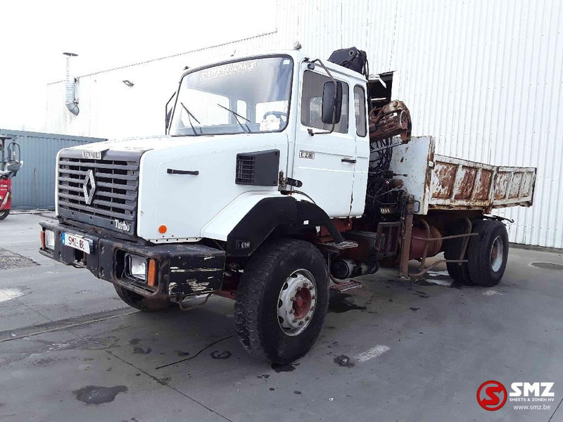 Renault C 210 - Tipper, Crane truck: picture 3 Renault C 210 - Tipper, Crane truck: picture 3