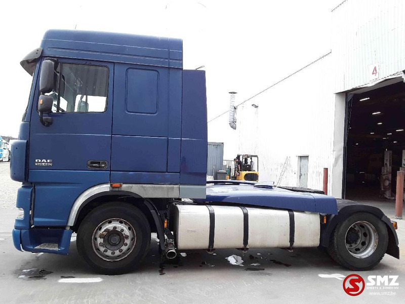 DAF 105 XF 460 spacecab manual - Tractor unit: picture 5 DAF 105 XF 460 spacecab manual - Tractor unit: picture 5
