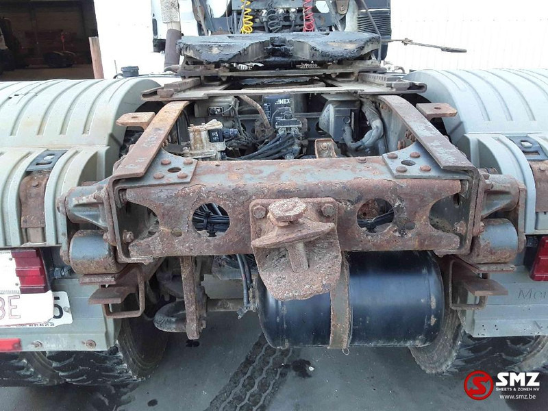 Tractor unit Mercedes-Benz Actros 2044 4x4 retarder hydrauclic: picture 12