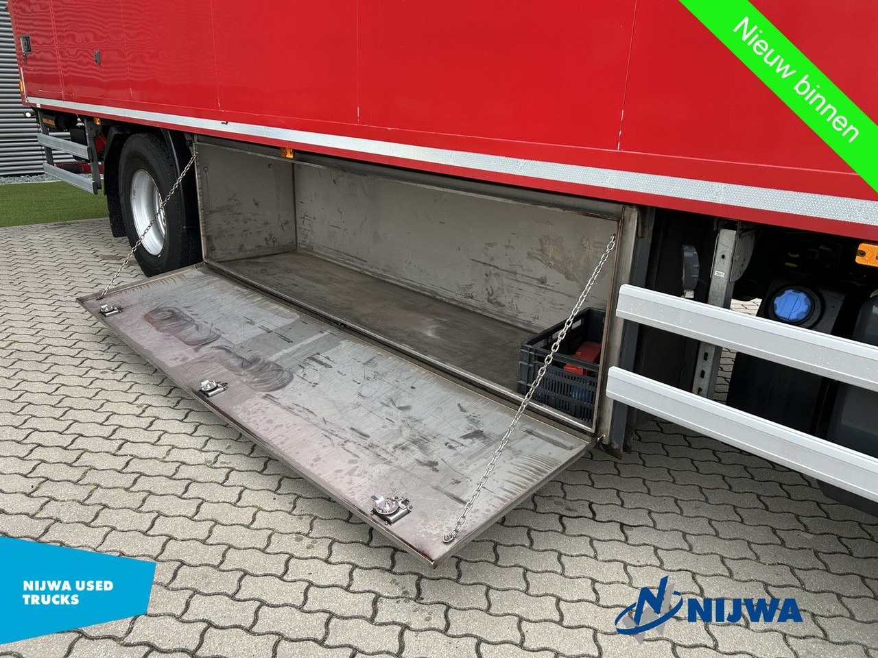 Box truck Renault D WIDE 280 4x2 Low mileage + Achtersluitklep: picture 18
