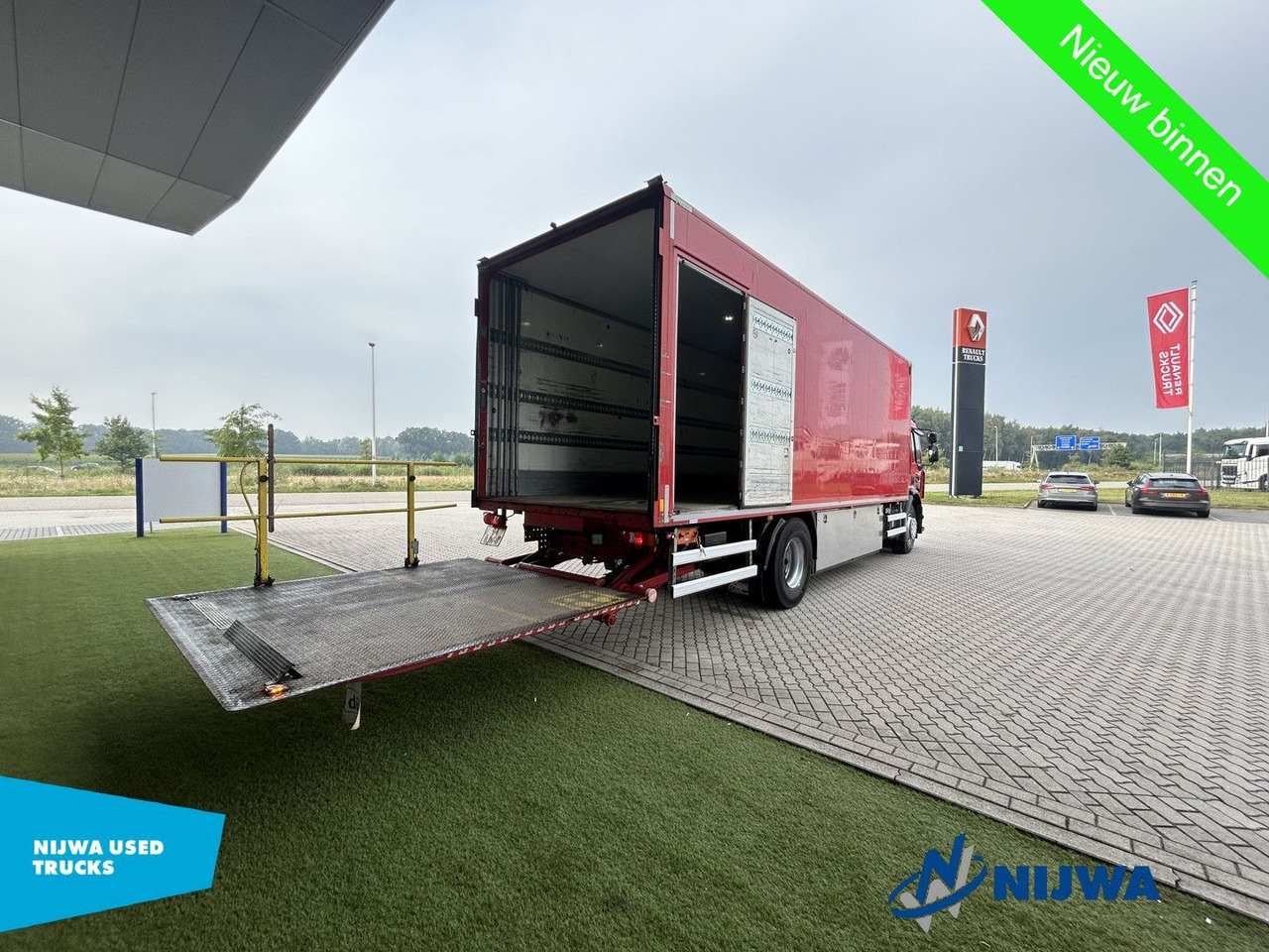 Box truck Renault D WIDE 280 4x2 Low mileage + Achtersluitklep: picture 20