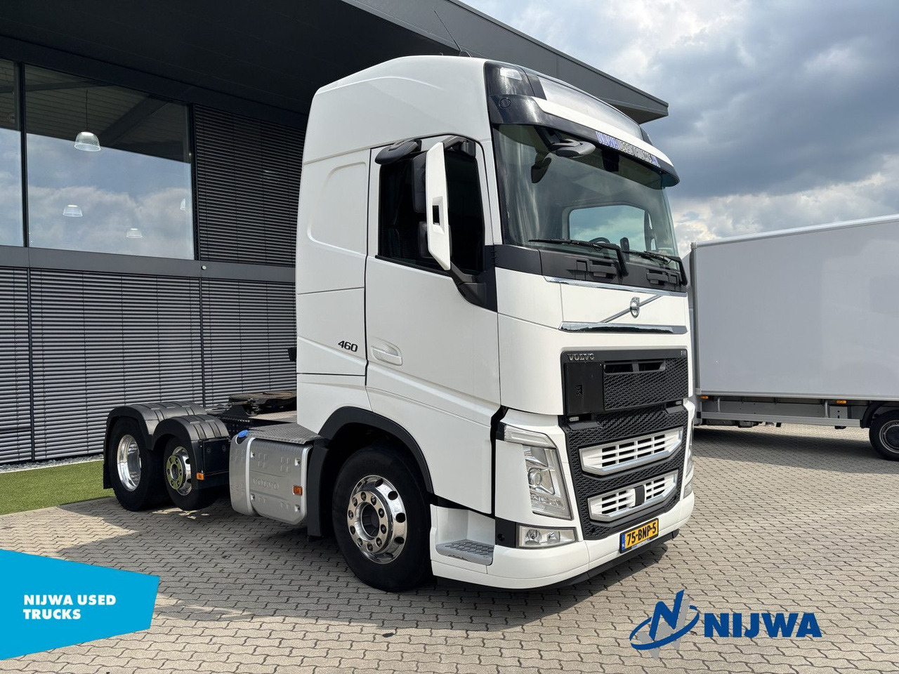 Volvo FH 460 6x2 Midlift + Valid ADR - Tractor unit: picture 2 Volvo FH 460 6x2 Midlift + Valid ADR - Tractor unit: picture 2