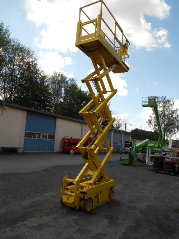Genie GS 1930, Scherenarbeitsbühne Genie 8 m - Scissor lift: picture 2 Genie GS 1930, Scherenarbeitsbühne Genie 8 m - Scissor lift: picture 2