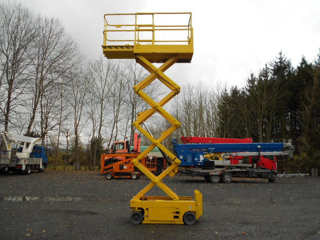 Genie GS 1932, Scherenarbeitsbühne Genie 8 m - Truck mounted aerial platform: picture 5 Genie GS 1932, Scherenarbeitsbühne Genie 8 m - Truck mounted aerial platform: picture 5