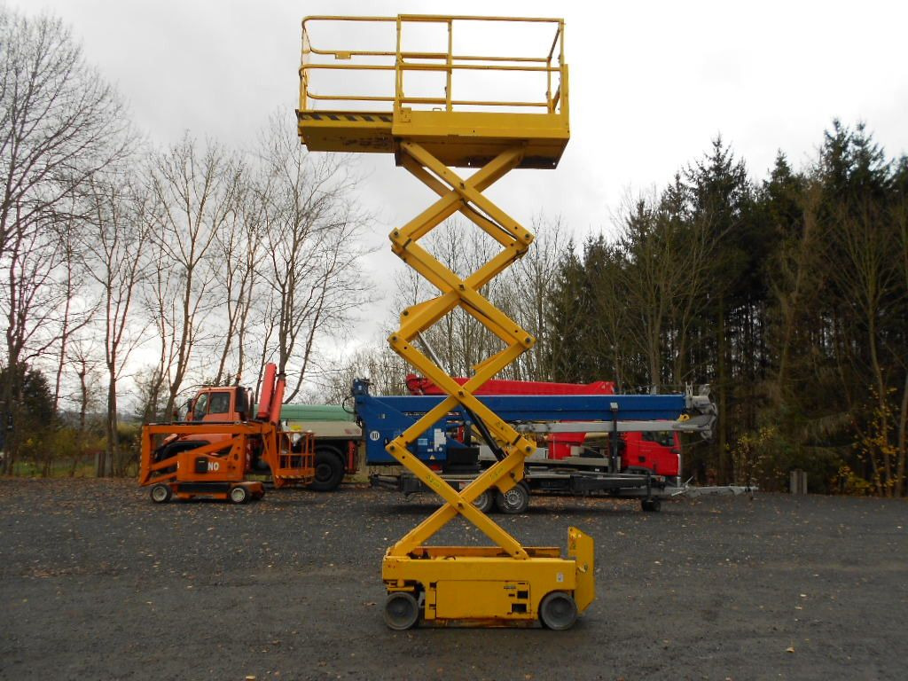 Genie GS 1932, Scherenarbeitsbühne Genie 8 m - Truck mounted aerial platform: picture 5 Genie GS 1932, Scherenarbeitsbühne Genie 8 m - Truck mounted aerial platform: picture 5