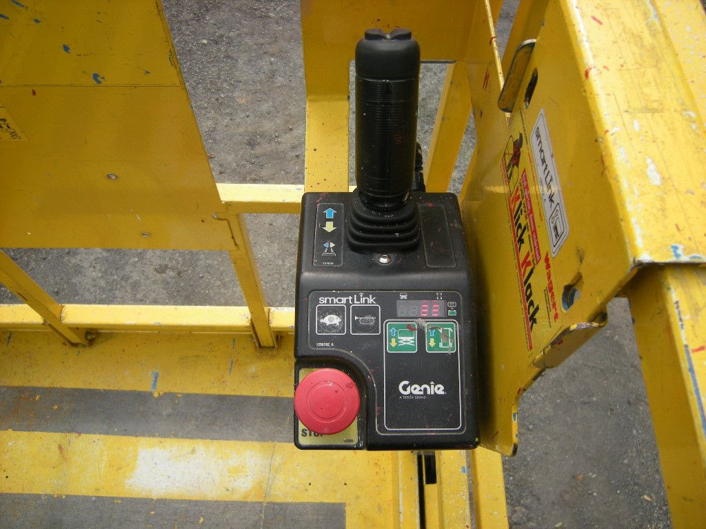 Truck mounted aerial platform JLG 3246, Scherenarbeitsbühne, 11,9 m: picture 23