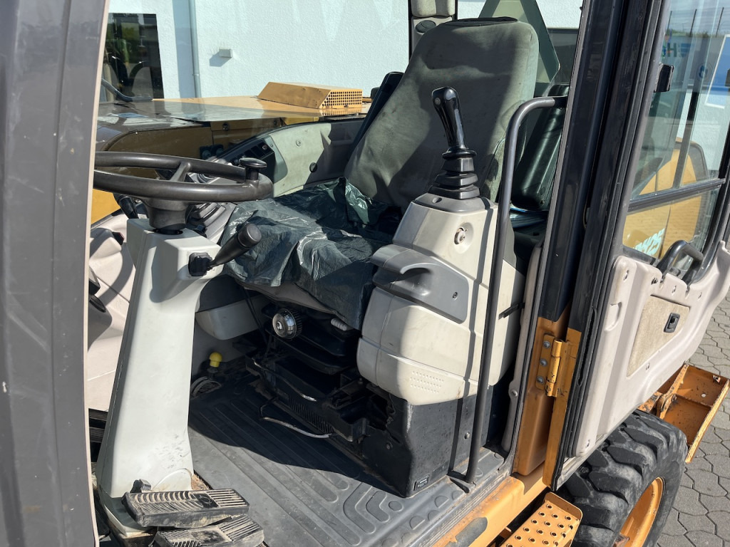 Case WX 125 # 3 x Schaufel # Holzgreifer - Wheel excavator: picture 4 Case WX 125 # 3 x Schaufel # Holzgreifer - Wheel excavator: picture 4