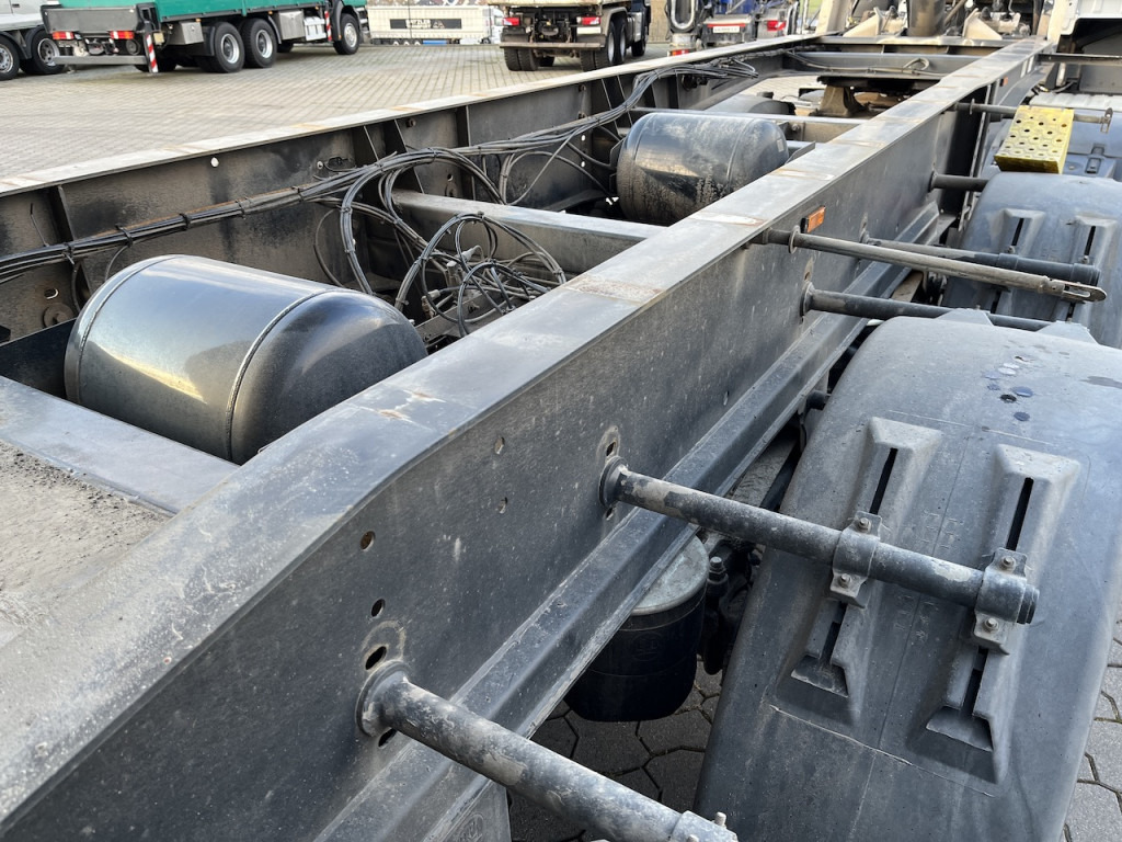 Tipper semi-trailer Kempf SKM 35 3 Thermo Mulde: picture 9