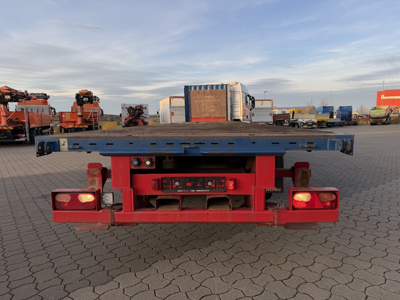 Krone SDP 27 - Dropside/ Flatbed semi-trailer: picture 4 Krone SDP 27 - Dropside/ Flatbed semi-trailer: picture 4