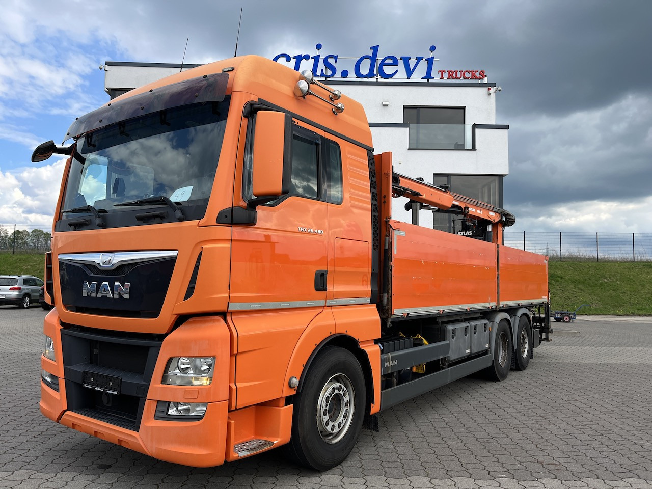 MAN TGX 26.480 6x2 Atlas 145.2 Kran Baustoff AHK - Dropside/ Flatbed truck, Crane truck: picture 1 MAN TGX 26.480 6x2 Atlas 145.2 Kran Baustoff AHK - Dropside/ Flatbed truck, Crane truck: picture 1