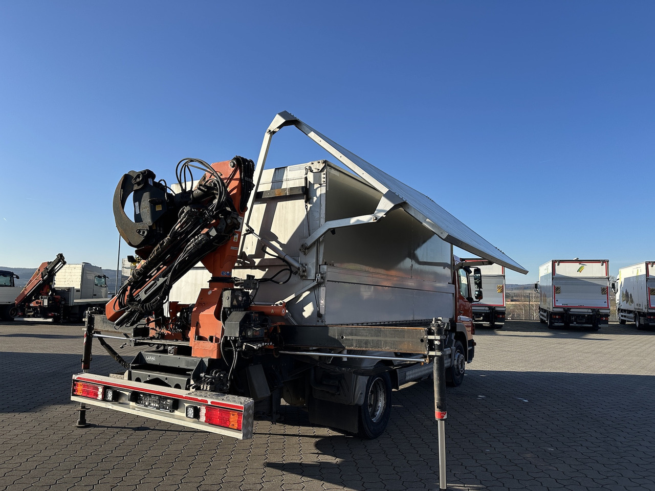 Mercedes-Benz Atego 1529 4x2  Atlas 57.3-A2   Kadaverkipper - Tipper, Crane truck: picture 2 Mercedes-Benz Atego 1529 4x2  Atlas 57.3-A2   Kadaverkipper - Tipper, Crane truck: picture 2