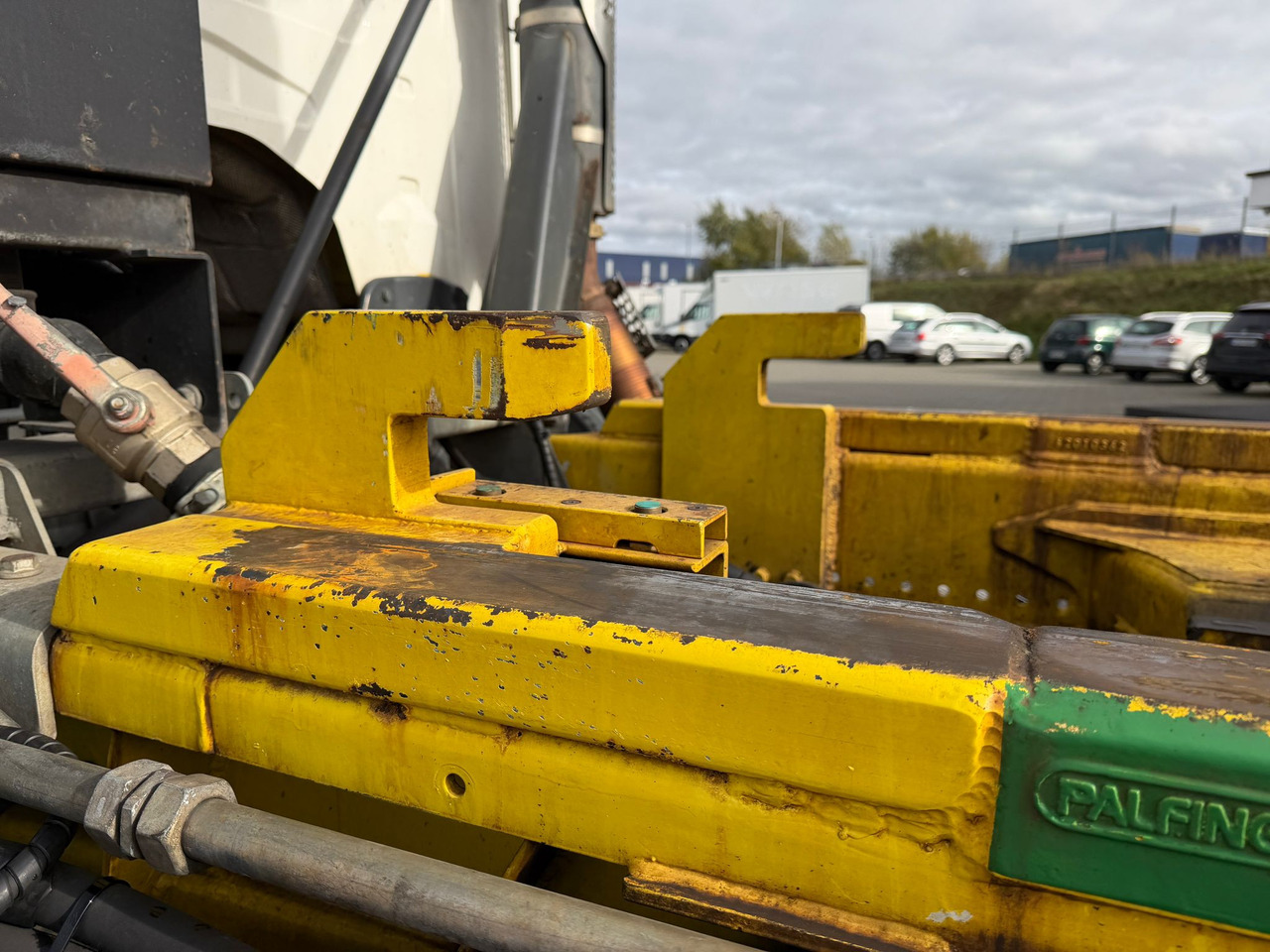 Scania P 410 8x4 Palfinger   Getriebeschaden - Hook lift truck: picture 3 Scania P 410 8x4 Palfinger   Getriebeschaden - Hook lift truck: picture 3