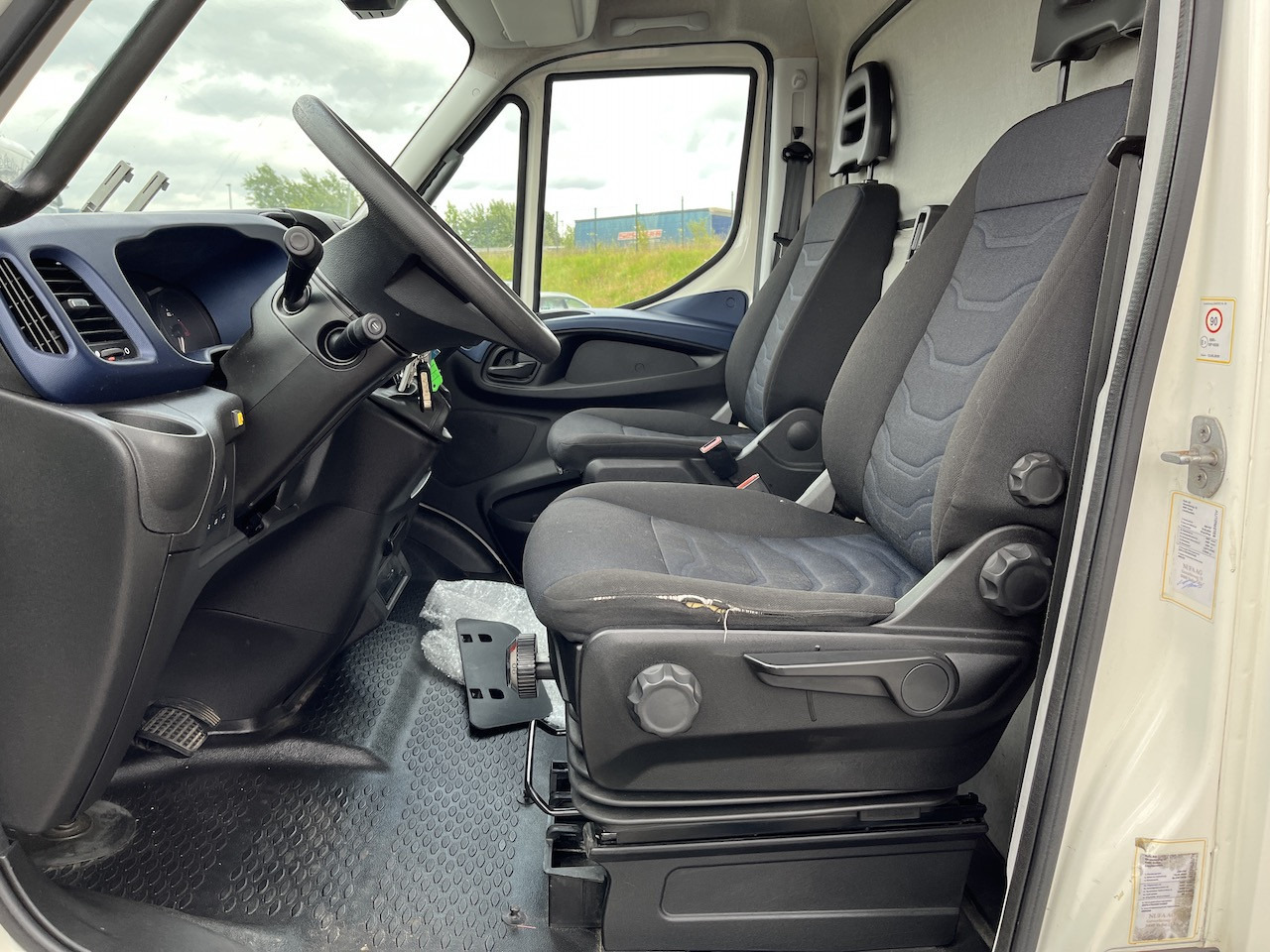 Van Iveco 70C18 Daily  Kühlkoffer mit Ladebordwand Konvekta: picture 13