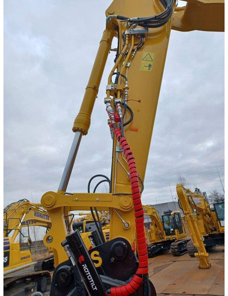 Komatsu PW180-11E0 - Wheel excavator: picture 5 Komatsu PW180-11E0 - Wheel excavator: picture 5
