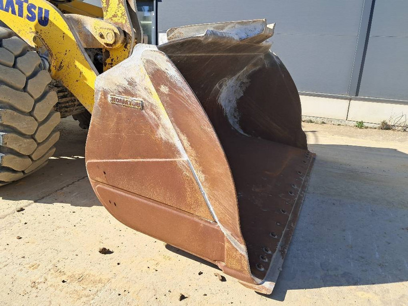 Komatsu WA475-10E0 - Wheel loader: picture 3 Komatsu WA475-10E0 - Wheel loader: picture 3