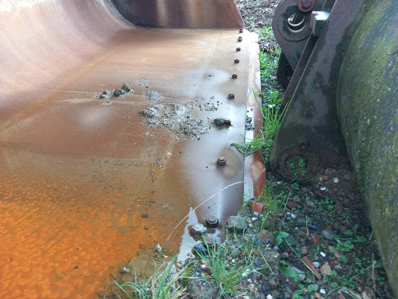 Komatsu WA500-7 - Bucket for Construction machinery: picture 4 Komatsu WA500-7 - Bucket for Construction machinery: picture 4