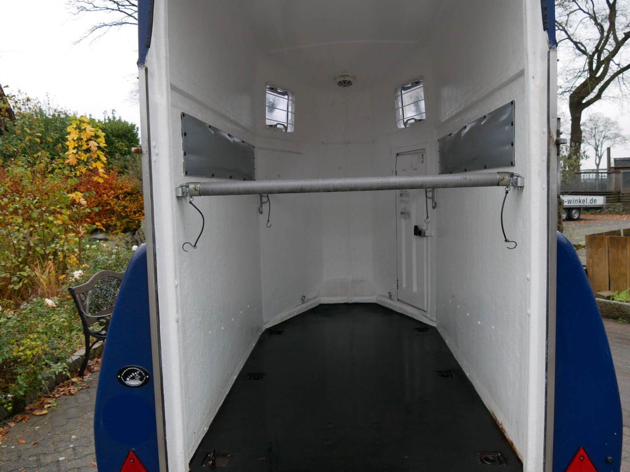 Böckmann Uno schwenkbare Klappe Fohlengitter - Livestock trailer: picture 3 Böckmann Uno schwenkbare Klappe Fohlengitter - Livestock trailer: picture 3