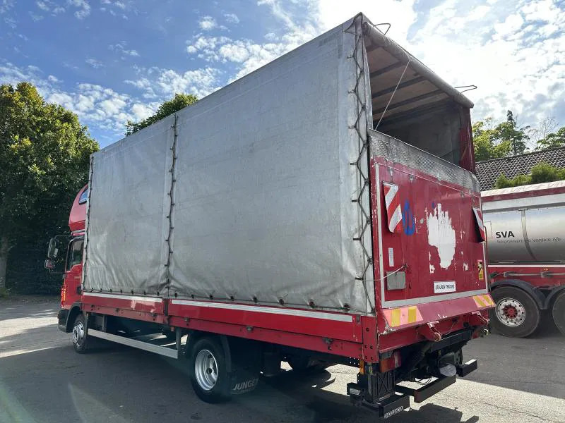 MAN TGL 8.180 FBL Plane langes Haus Topsleeper Klima - Curtain side van: picture 3 MAN TGL 8.180 FBL Plane langes Haus Topsleeper Klima - Curtain side van: picture 3