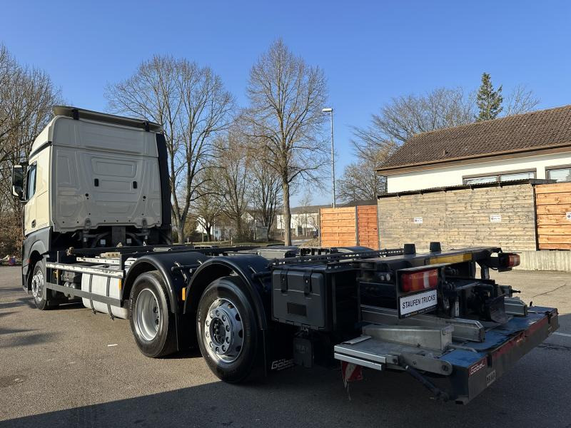 Mercedes Actros 2542 LL BDF Standard 6x2 LBW - Container transporter/ Swap body truck: picture 4 Mercedes Actros 2542 LL BDF Standard 6x2 LBW - Container transporter/ Swap body truck: picture 4