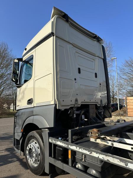Mercedes Actros 2542 LL BDF Standard 6x2 LBW - Container transporter/ Swap body truck: picture 5 Mercedes Actros 2542 LL BDF Standard 6x2 LBW - Container transporter/ Swap body truck: picture 5