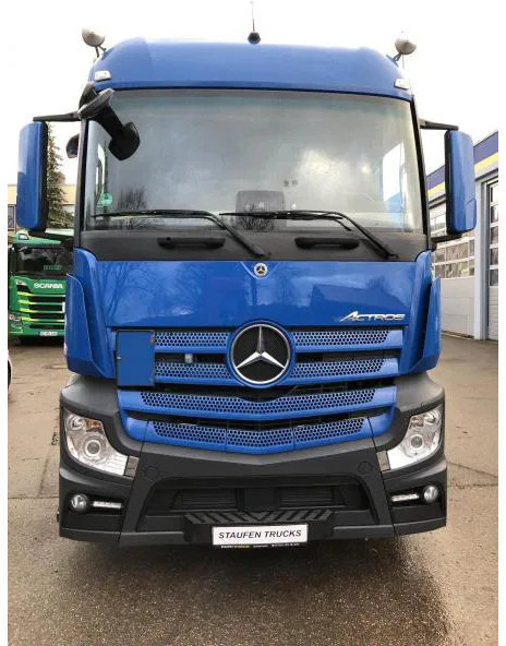 Mercedes-Benz Actros 1845 LS LOW MEGA Streamspace Intarder - Tractor unit: picture 3 Mercedes-Benz Actros 1845 LS LOW MEGA Streamspace Intarder - Tractor unit: picture 3
