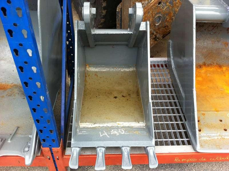 450 MM - Excavator bucket: picture 3 450 MM - Excavator bucket: picture 3