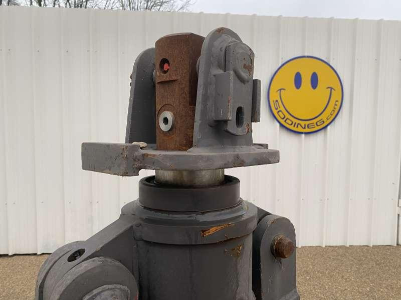 650mm - ouverture 1550mm - 14 / 18 Tonnes - Grapple: picture 3 650mm - ouverture 1550mm - 14 / 18 Tonnes - Grapple: picture 3