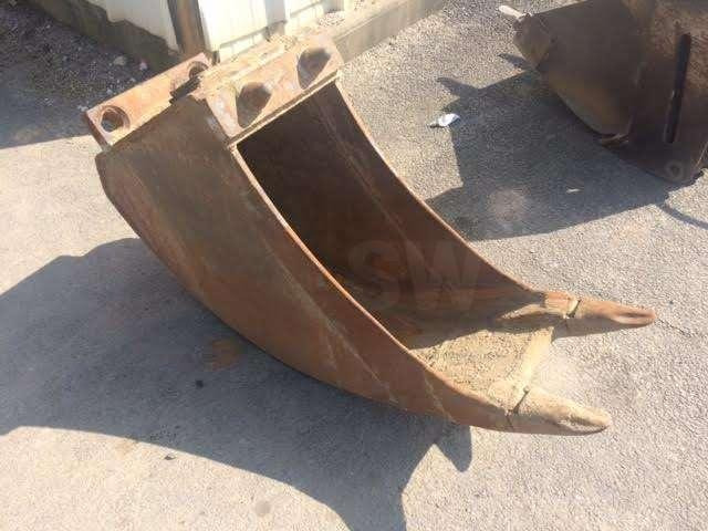 MECALAC 340 - 8/10/11/12 - Excavator bucket: picture 3 MECALAC 340 - 8/10/11/12 - Excavator bucket: picture 3