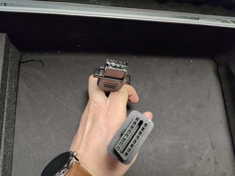 Construction equipment PANASONIC VALISE DE DIAG VOLVO: picture 19 Construction equipment PANASONIC VALISE DE DIAG VOLVO: picture 19