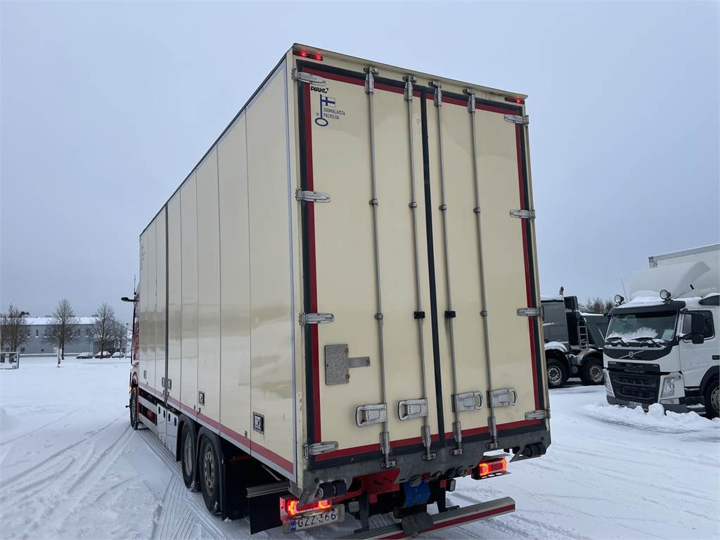 Mercedes-Benz Actros 5L 2553L Piako KSA rahtikori 9,5M - Box truck: picture 4 Mercedes-Benz Actros 5L 2553L Piako KSA rahtikori 9,5M - Box truck: picture 4
