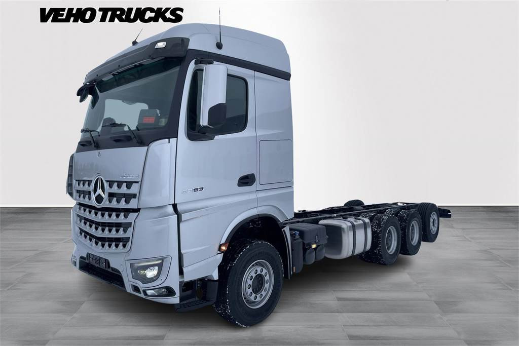 Mercedes-Benz Arocs 3263 LK/8x4 NLA UUSI ALUSTA - Cab chassis truck: picture 1 Mercedes-Benz Arocs 3263 LK/8x4 NLA UUSI ALUSTA - Cab chassis truck: picture 1