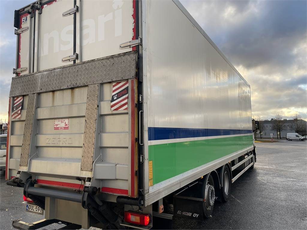 Volvo FM 330 - Isothermal truck: picture 4 Volvo FM 330 - Isothermal truck: picture 4