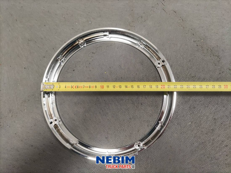 Hella Hella - UI9AG168666011 - Glasrand verchr. Hella 3003 - Spare parts for Truck: picture 4 Hella Hella - UI9AG168666011 - Glasrand verchr. Hella 3003 - Spare parts for Truck: picture 4