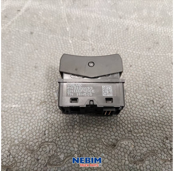 Volvo Volvo - 21211193 - Schakelaar - Spare parts: picture 2 Volvo Volvo - 21211193 - Schakelaar - Spare parts: picture 2