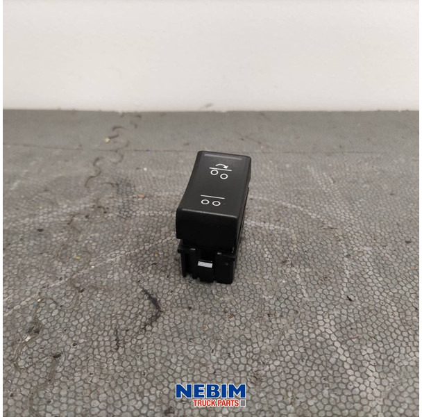 Volvo Volvo - 21878544 - Schakelaar - Spare parts: picture 1 Volvo Volvo - 21878544 - Schakelaar - Spare parts: picture 1