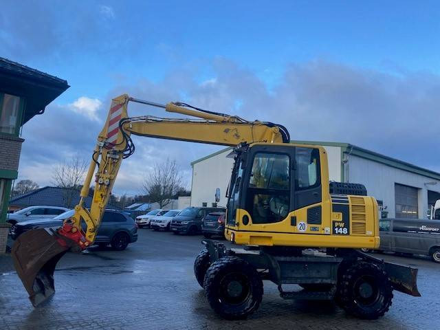 Komatsu PW 148-8 MIETE / RENTAL (12005295) - Wheel excavator: picture 1 Komatsu PW 148-8 MIETE / RENTAL (12005295) - Wheel excavator: picture 1